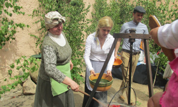 Emīla tirgus Ēdoles pilī